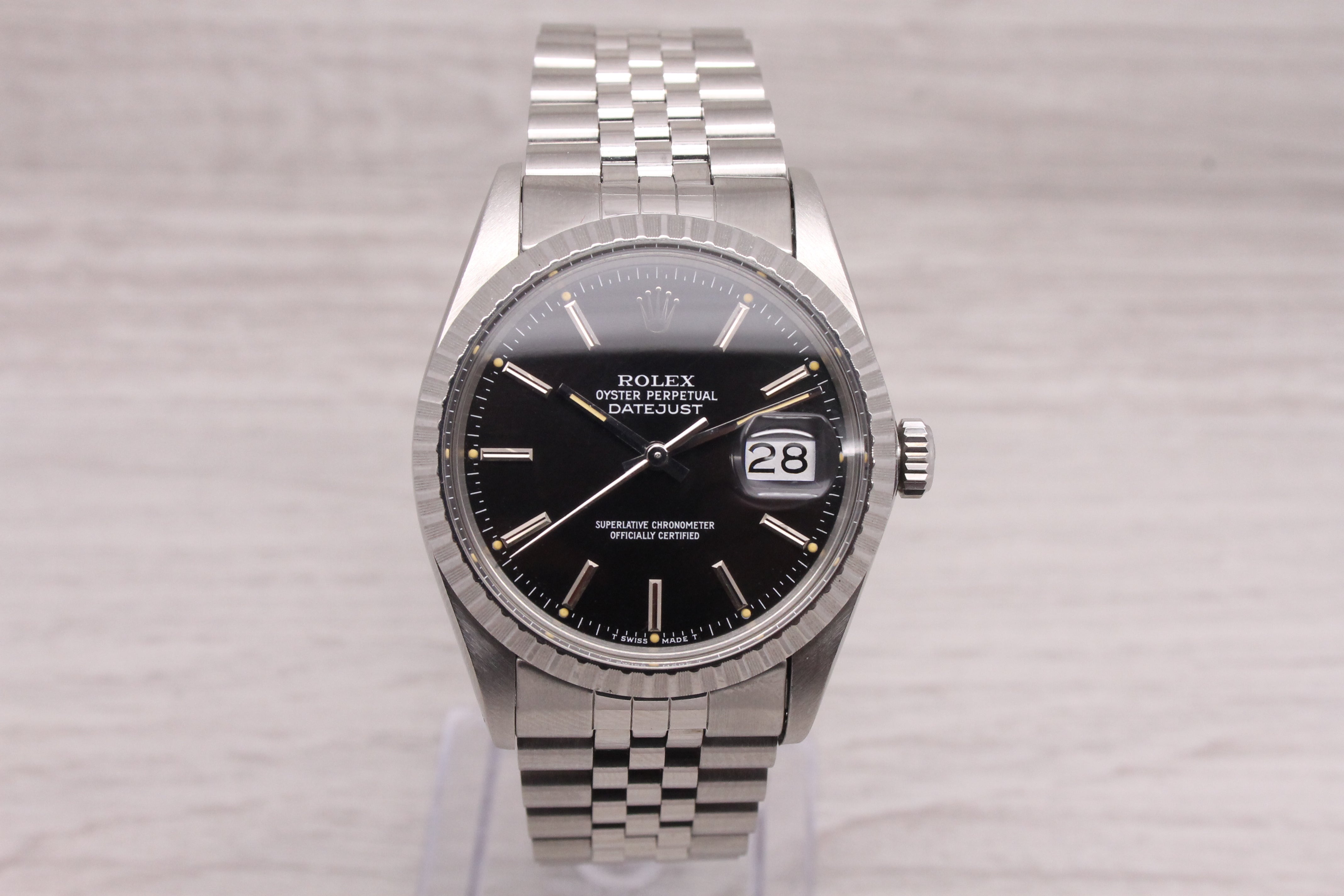 Gray Vintage 1986 Rolex Datejust 16030 Mens Steel Automatic Watch Jubilee Black Dial