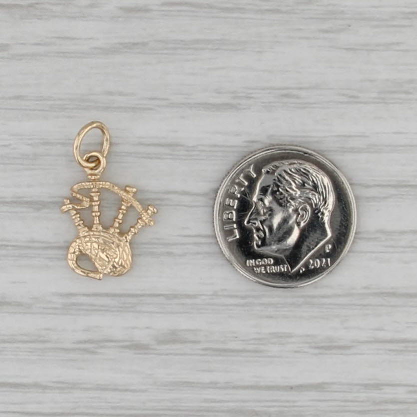 Scottish Bag Pipes Charm 9k Yellow Gold Souvenir Pendant