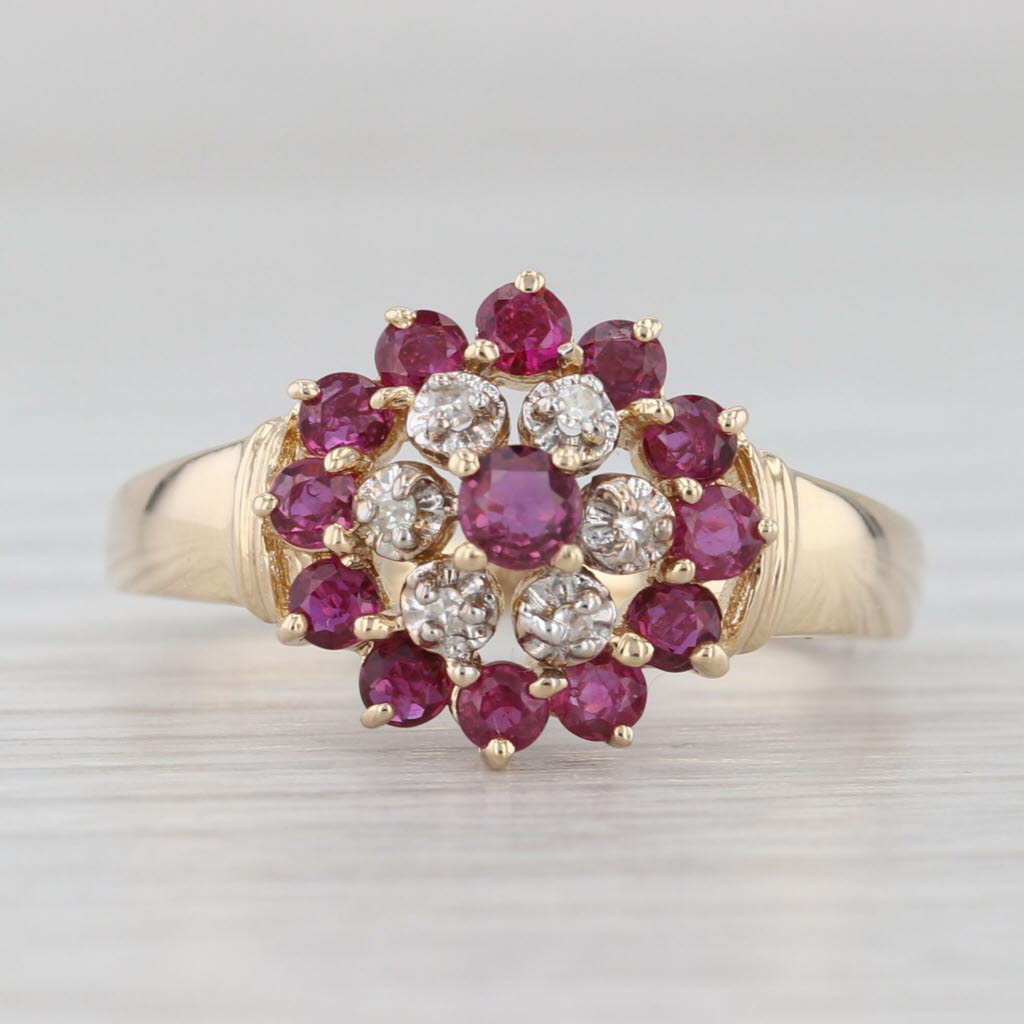 Light Gray 0.60ctw Ruby Diamond Halo Ring 14k Yellow Gold Size 7.5
