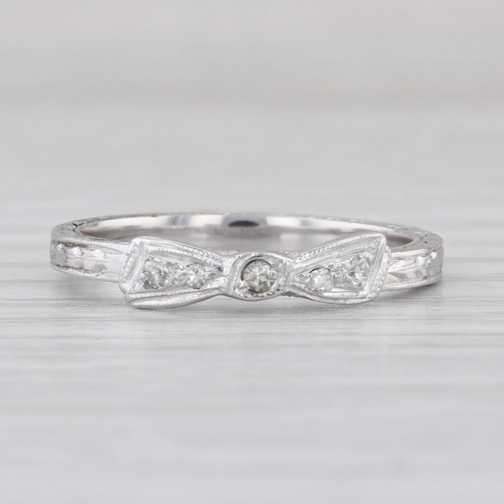 Diamond Bow Ring 18k White Gold Size 6 Stackable Wedding Band