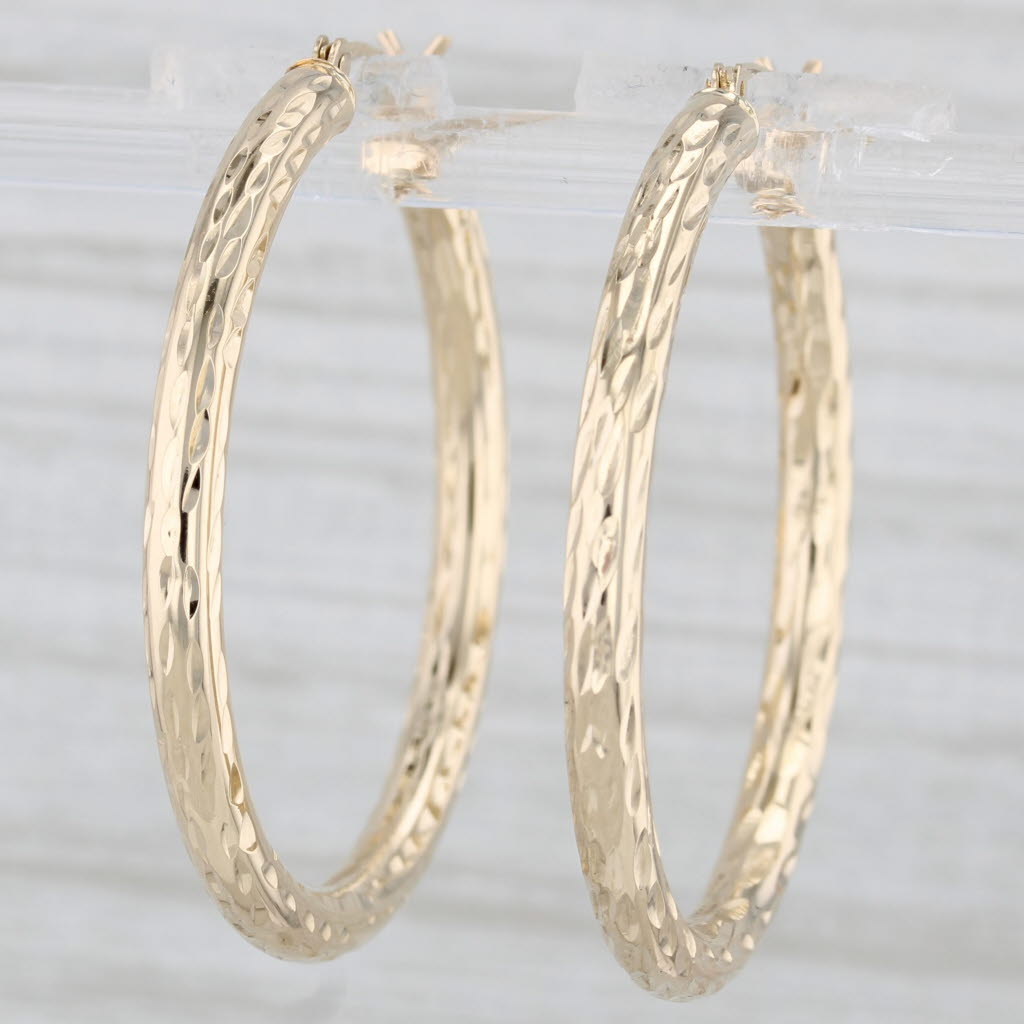 Light Gray Patterned Round Hoop Earrings 14k Yellow Gold Snap Top Hoops