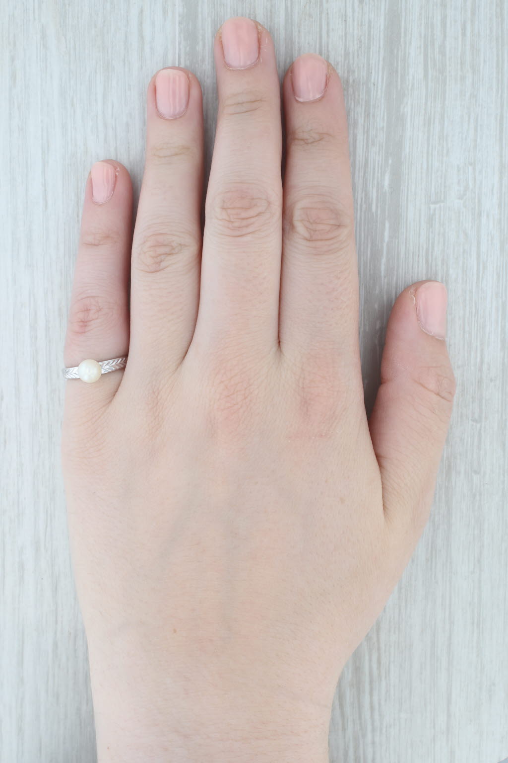 Gray 6.2mm Cultured Pearl Solitaire Ring 14k White Gold Wheat Etched Band