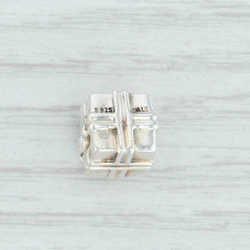 New Authentic Pandora Gleaming Gift Charm 791987 Sterling Silver Present Bead