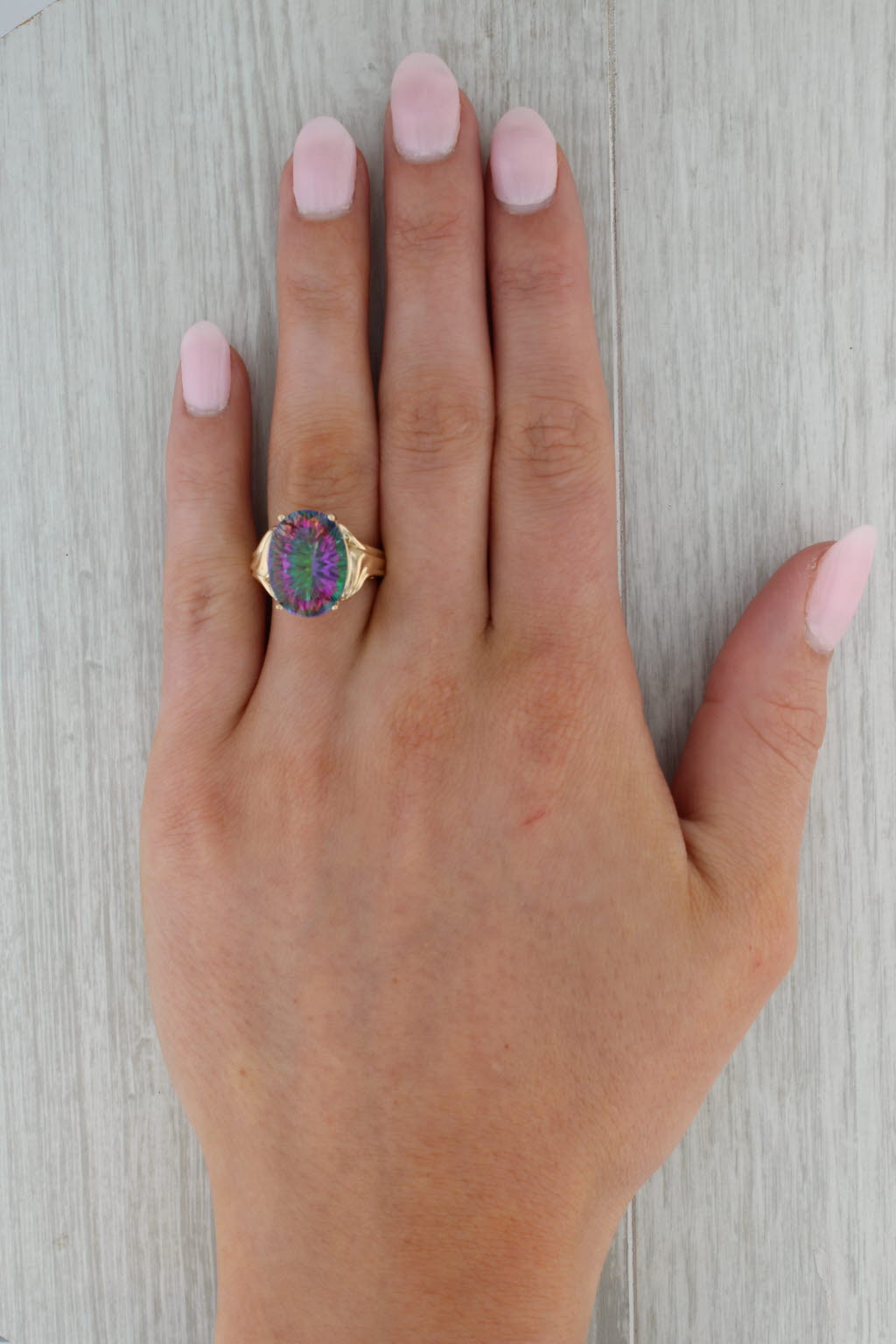 Rosy Brown 11ct Mystic Topaz Ring 14k Yellow Gold Size 7.25 Purple Green Fantasy Cut Oval