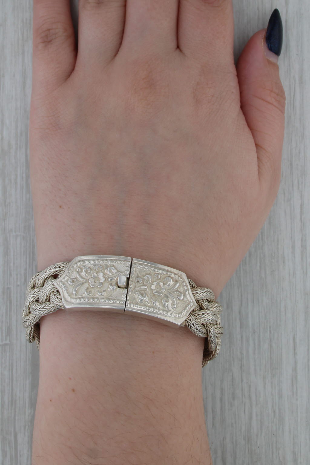 Vintage Bali Style Bracelet Sterling Silver Ornate Floral Woven Chain 7.25"