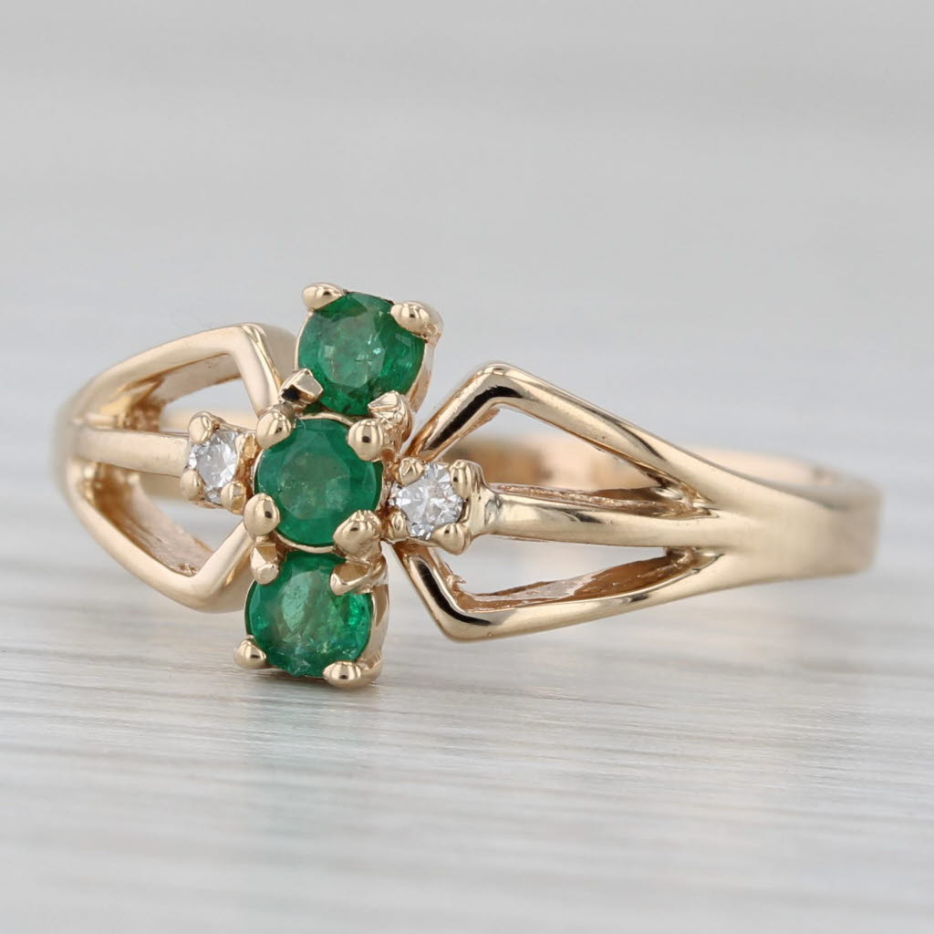 Gray 0.29ctw 3-Stone Emerald Diamond Ring 14k Yellow Gold Size 7