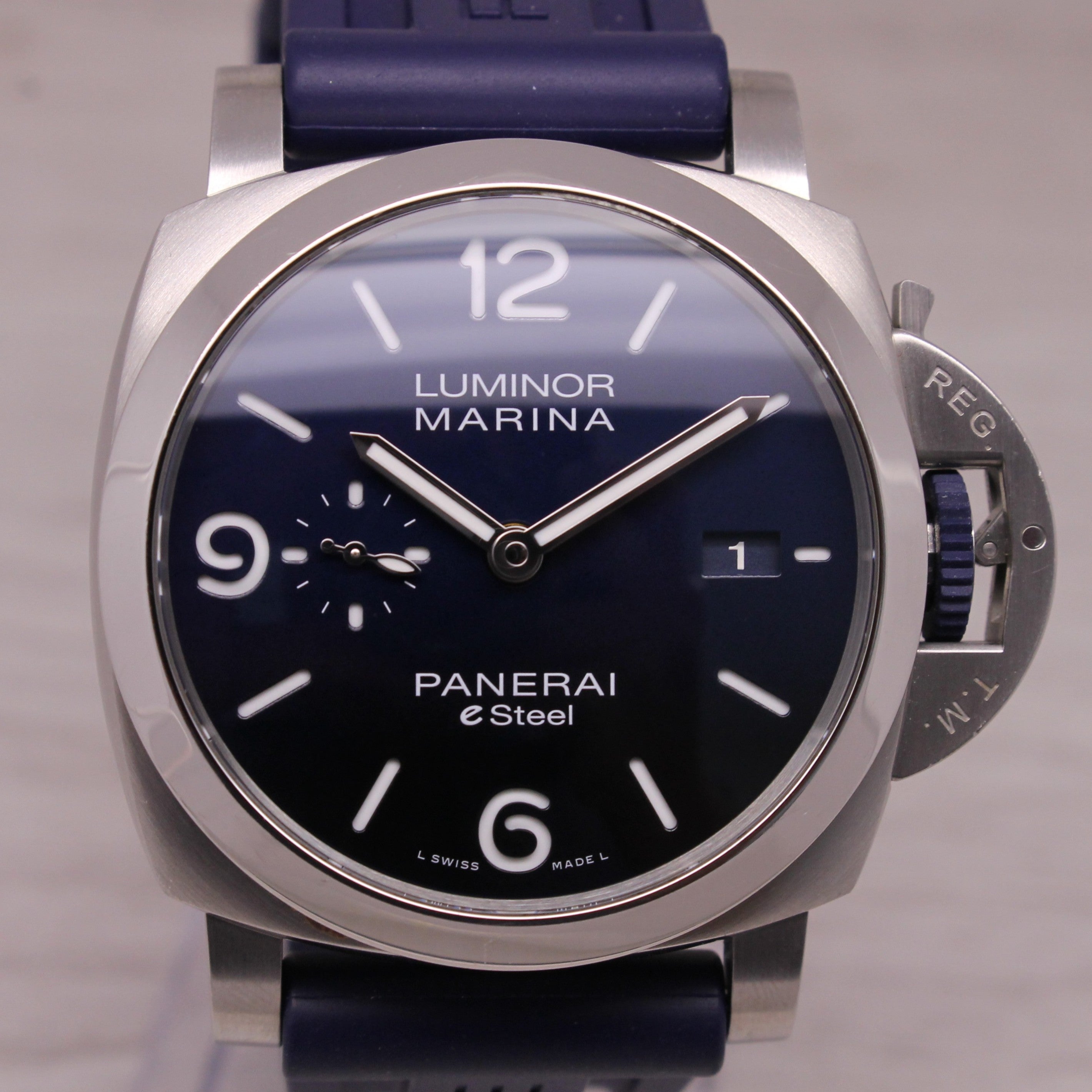 Dark Gray Panerai E-Steel Luminor Marina Blu Profundo Mens Steel Watch w/ Box PAM01157