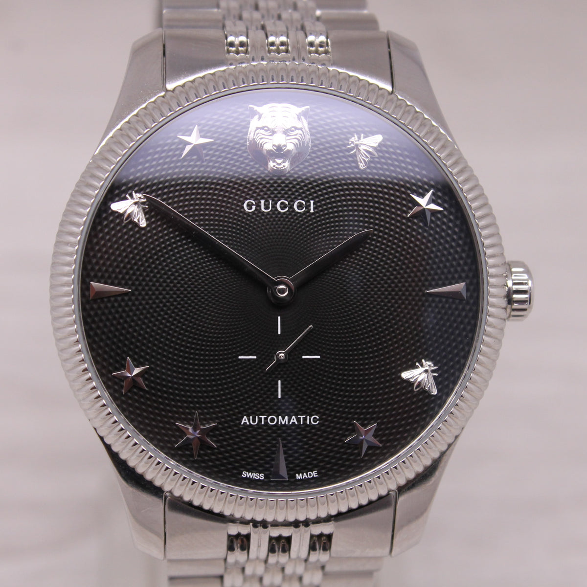 Gucci G-Timeless 40mm Steel Automatic Watch YA126353 Black Waffle Dial Box Set