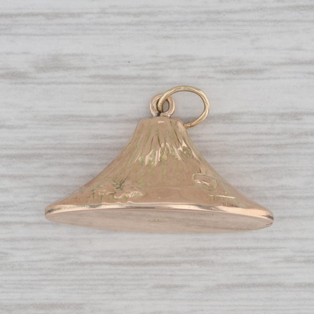 Gray Vintage Mt Fuji Charm 14k Yellow Gold Japan Souvenir Pendant