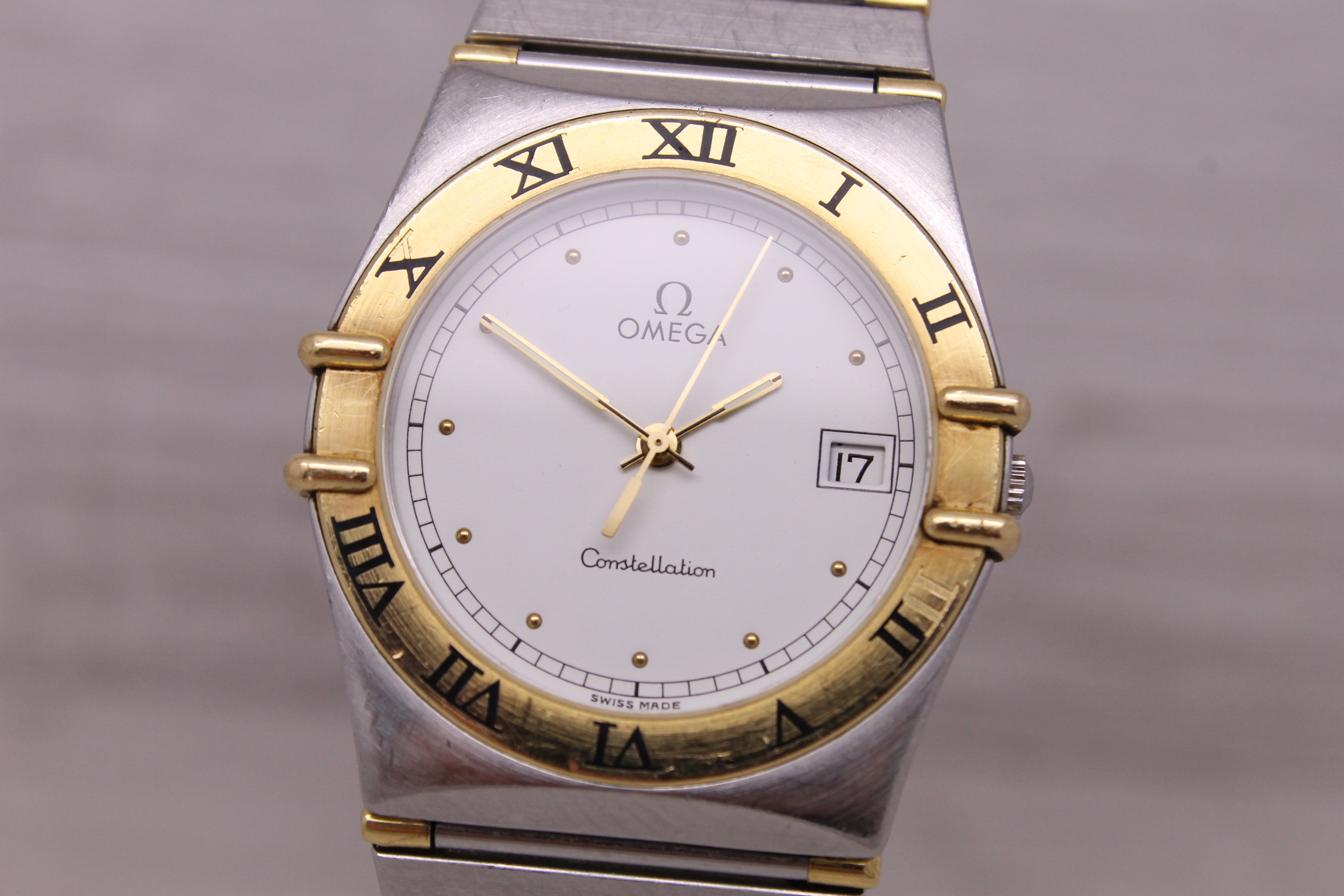 Rosy Brown Omega Constellation 33mm Mens Steel & Gold Half Bar Quartz Watch Large Bracelet