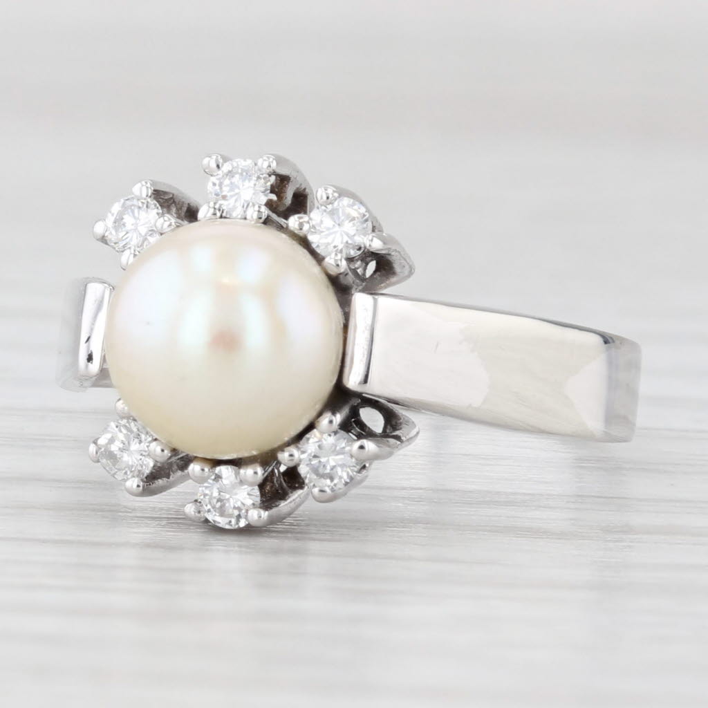 Light Gray Cultured Pearl 0.18ctw Diamond Halo Ring 18k White Gold Size 8