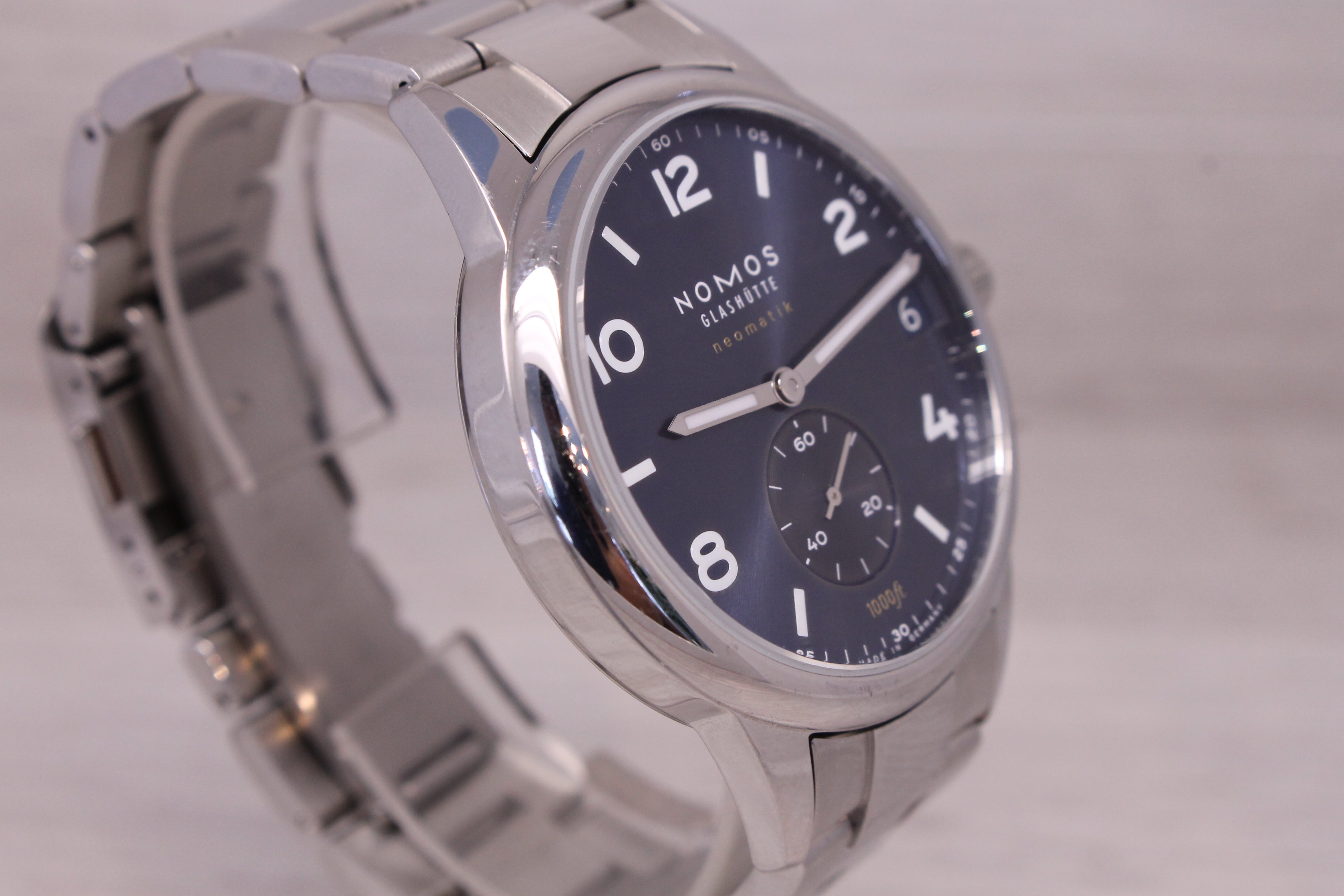 Nomos Glashutte Club Sport Neomatik 42 Mens Steel Automatic Watch w Bracelet Box