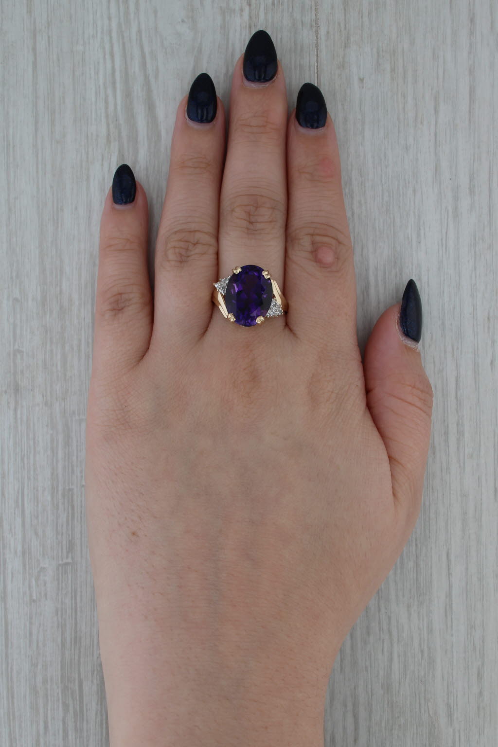 10.22ctw Oval Amethyst Diamond Ring 10k Yellow Gold Size 10