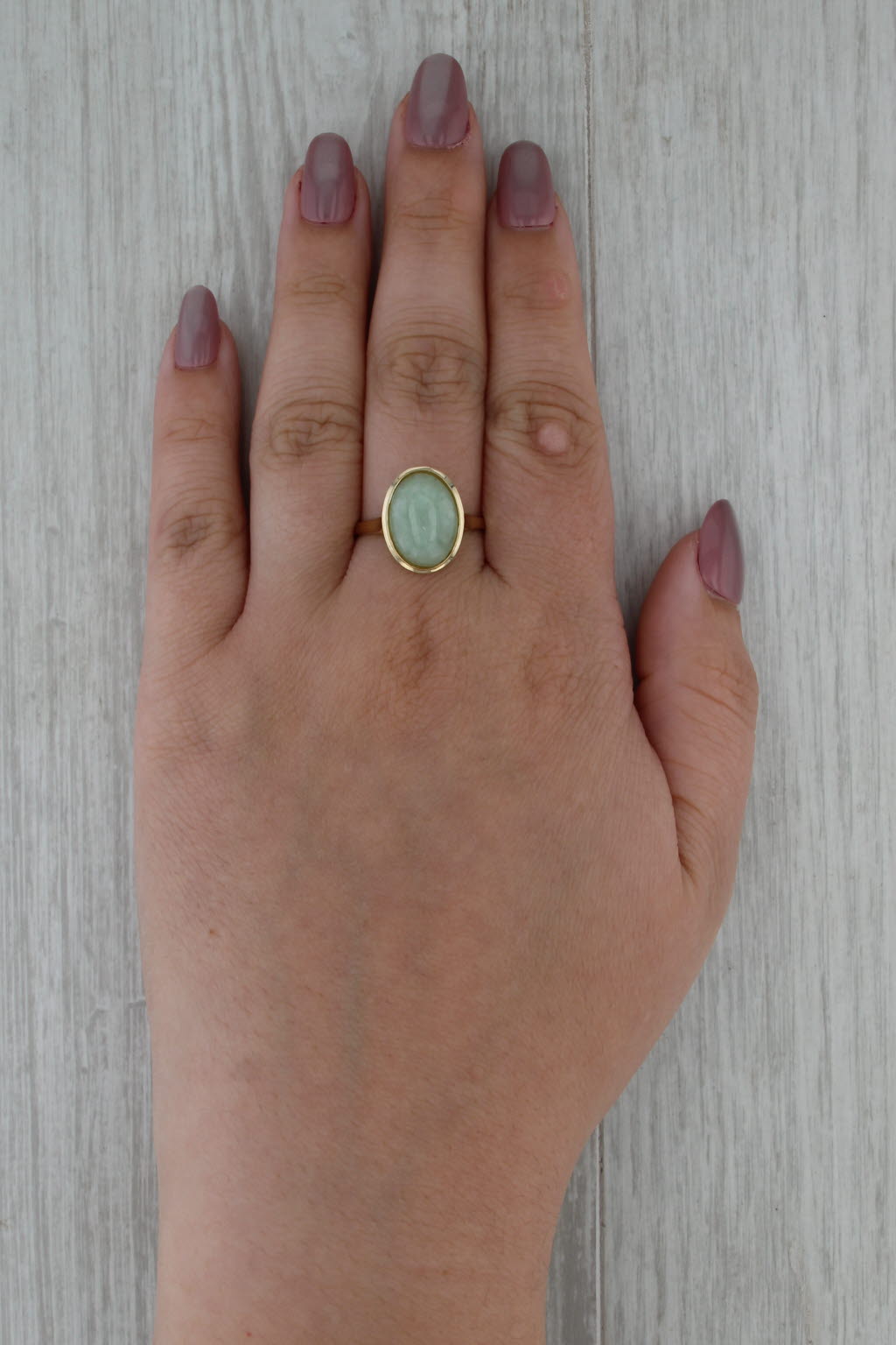 Green Jadeite Jade Oval Cabochon Solitaire Ring 14k Yellow Gold Size 9.75