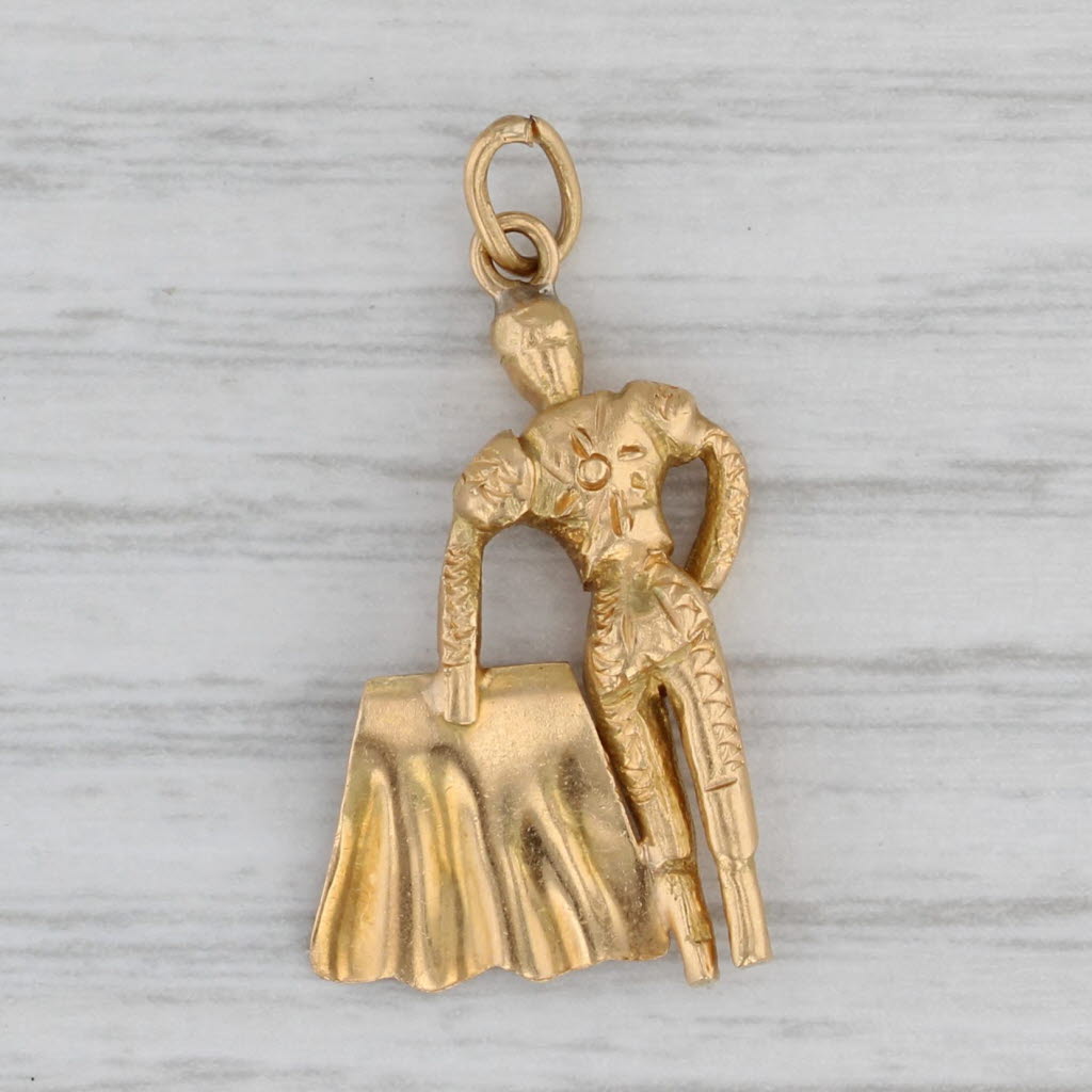 Gray Vintage Matador Charm 18k Yellow Gold Bull Fighter Spain Souvenir Pendant