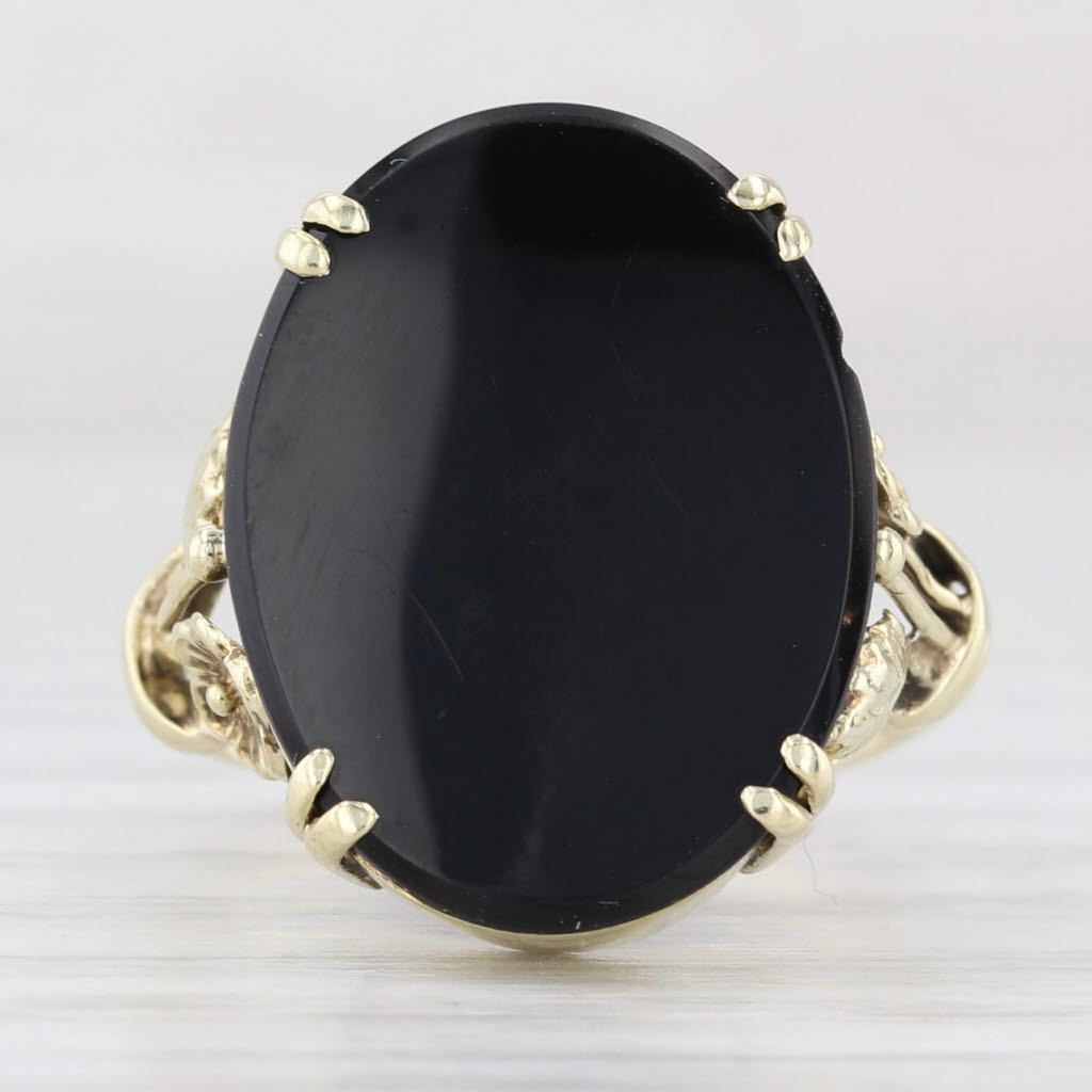 Light Gray Antique Oval Onyx Ring 14k Yellow Gold Floral Accents Size 6.75