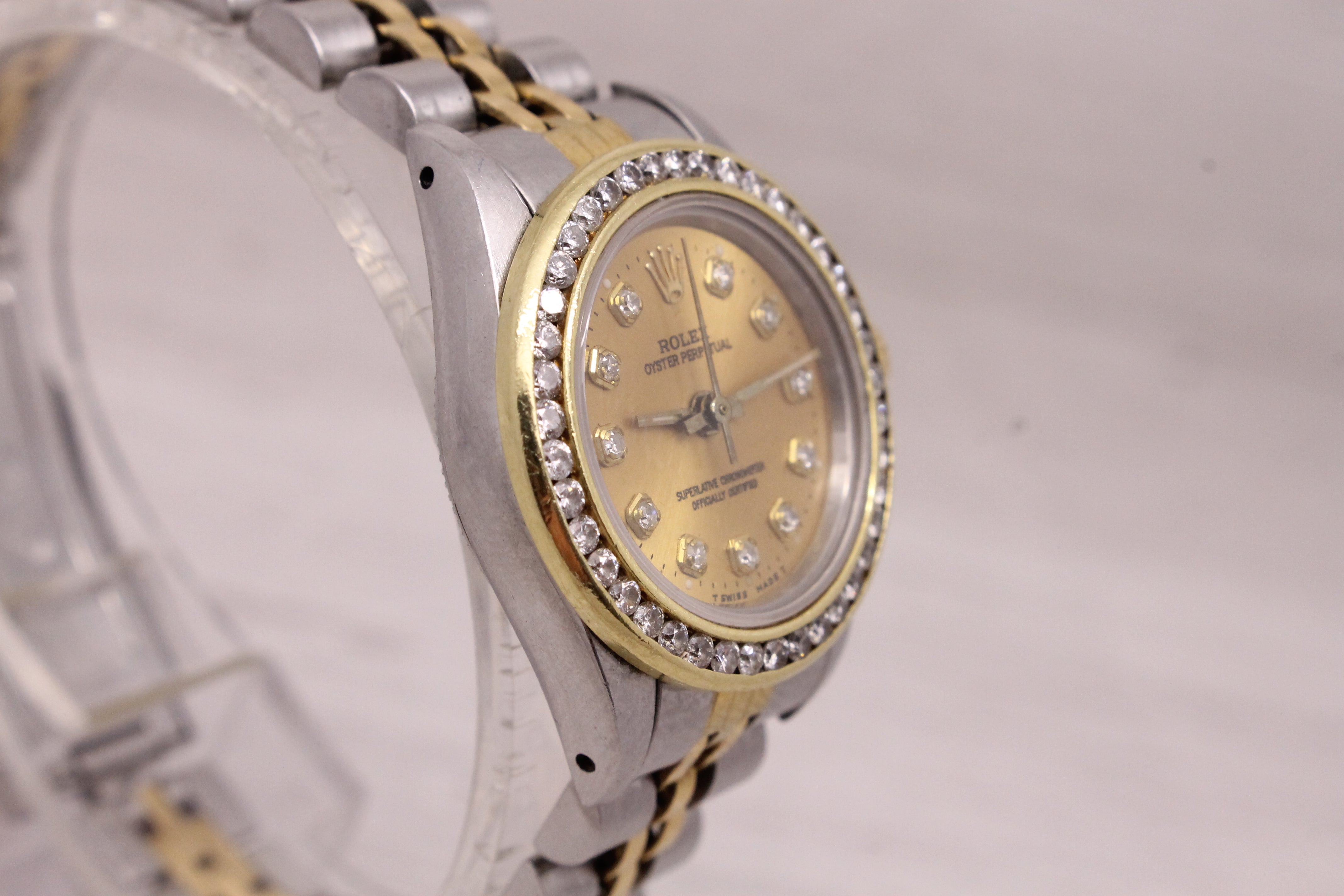 Vintage 1989 Rolex Oyster Perpetual Ladies 26mm Watch Custom Diamond Bezel Dial