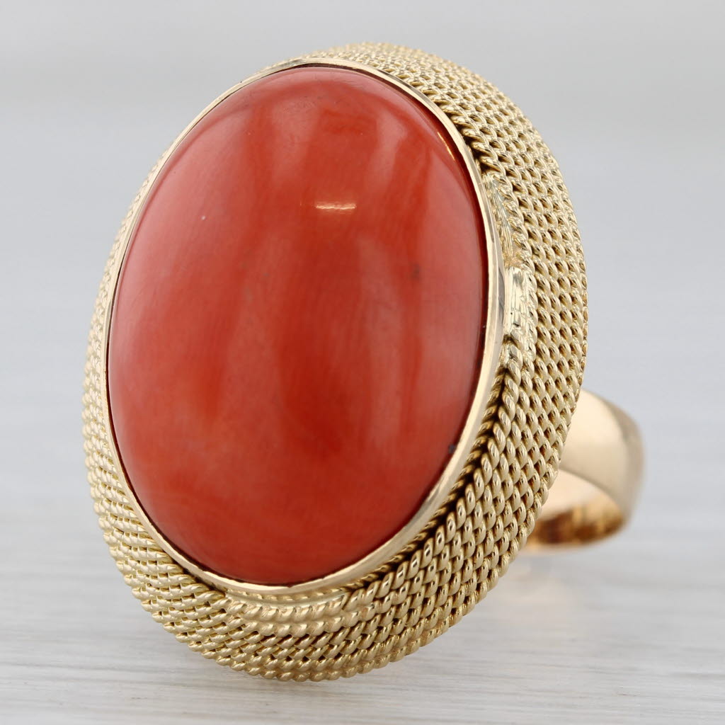 Gray Vintage Orange Coral Oval Cabochon Solitaire Ring 18k Yellow Gold Size 6.5