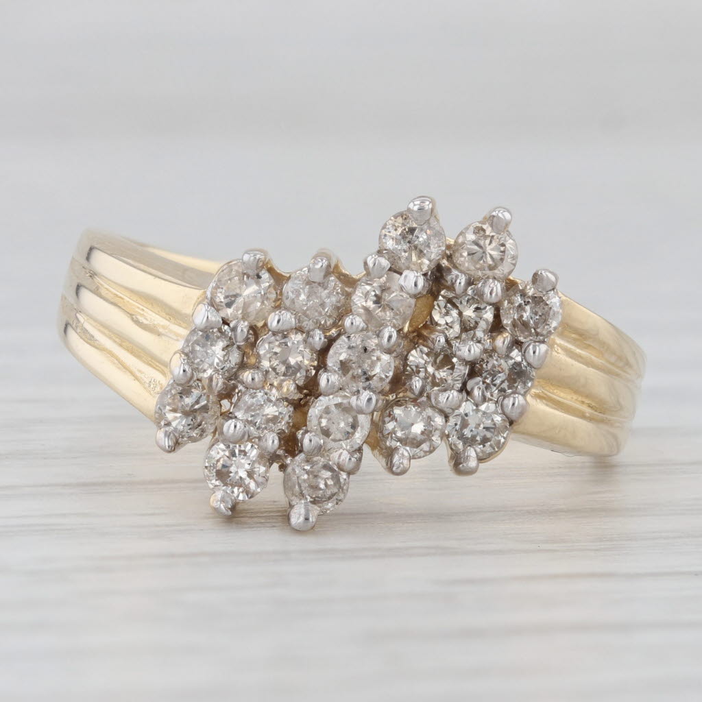 Light Gray 0.75ctw Diamond Cluster Ring 14k Yellow Gold Size 10
