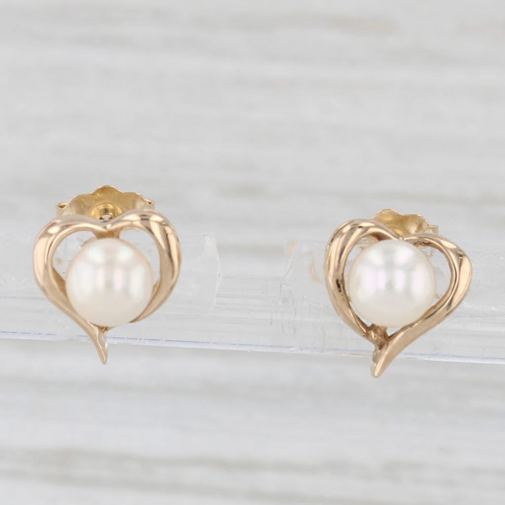 Light Gray Cultured Pearl Heart Stud Earrings 14k Yellow Gold