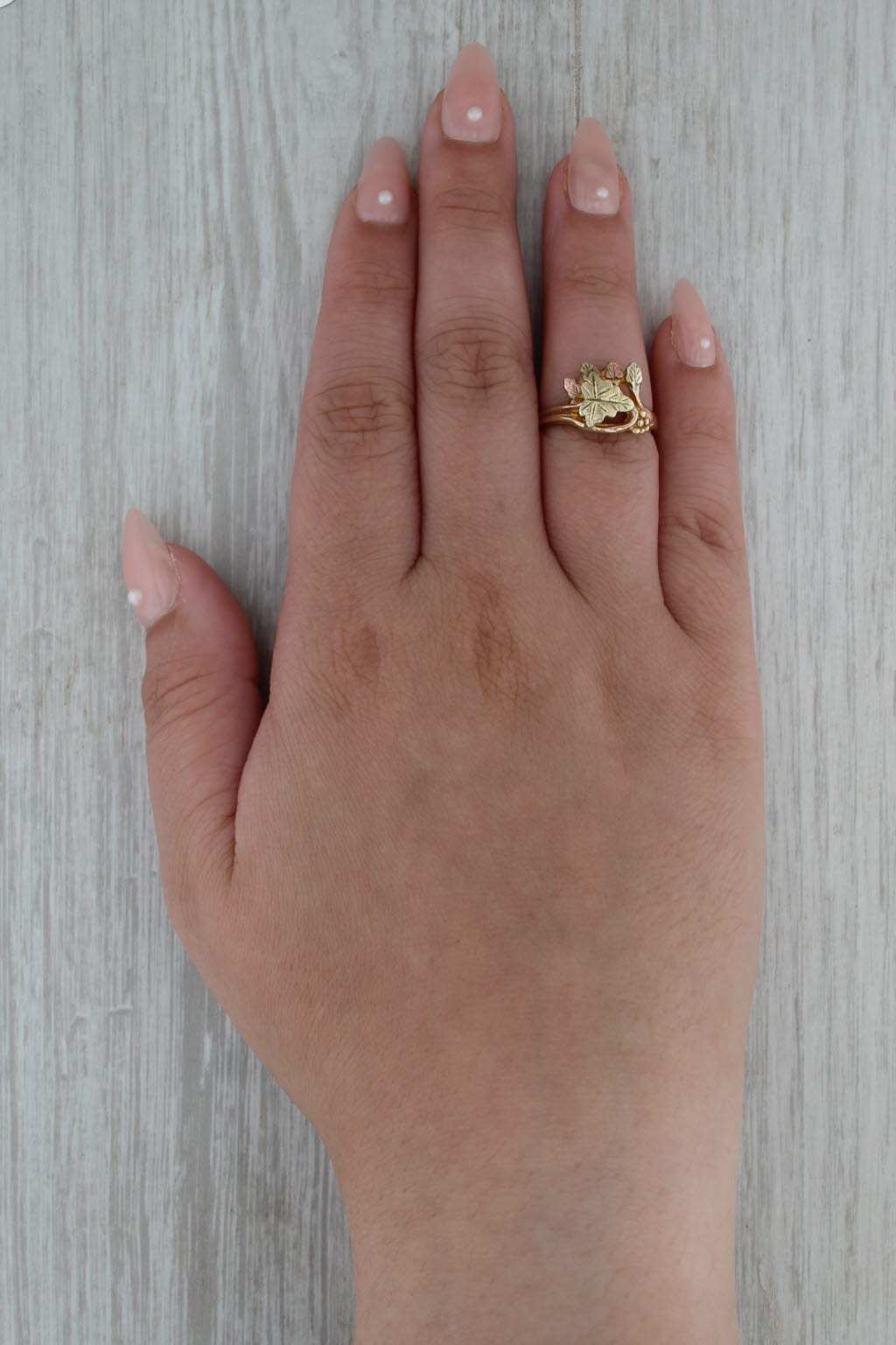 Vintage Black Hills Gold Leaf Ring 10k Yellow Rose Green Gold Size 6.75