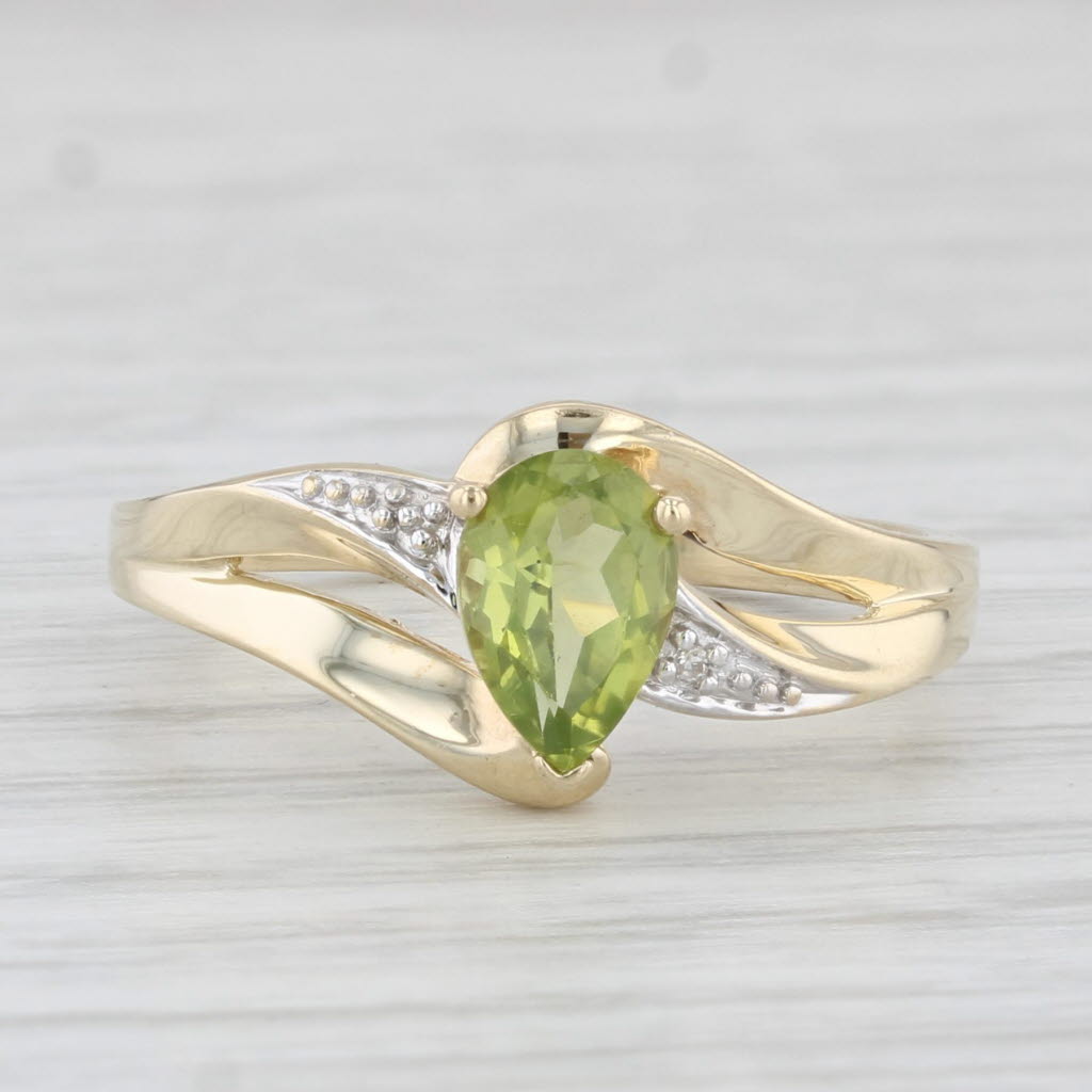 Light Gray 0.75ct Peridot Solitaire Ring 10k Yellow Gold Size 7 Bypass Teardrop