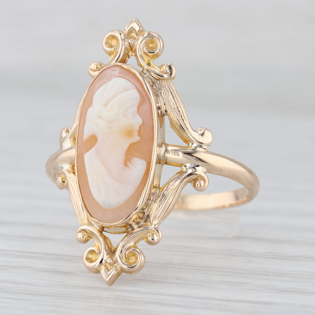 Vintage Carved Oval Shell Cameo Ring 10k Yellow Gold Size 10.5