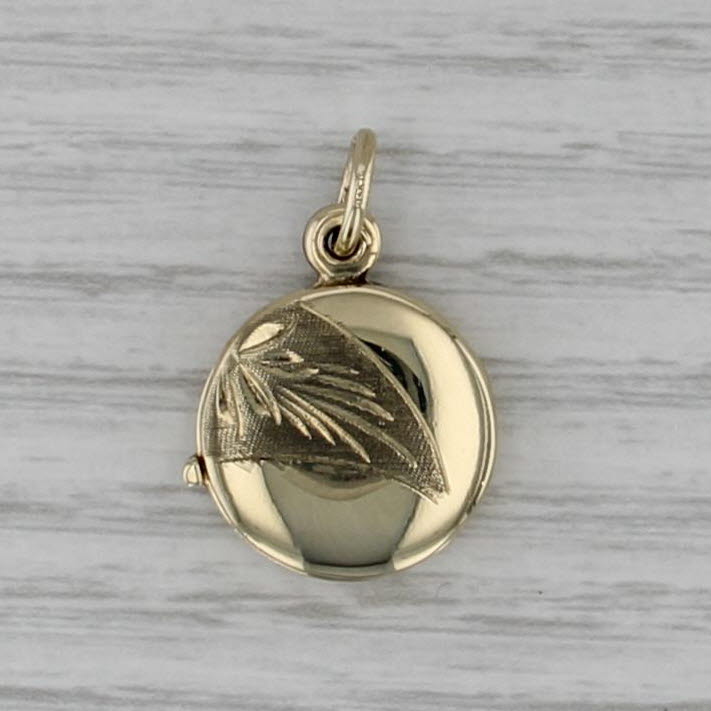 Vintage Sliding Picture Locket Pendant 14k Yellow Gold Charm