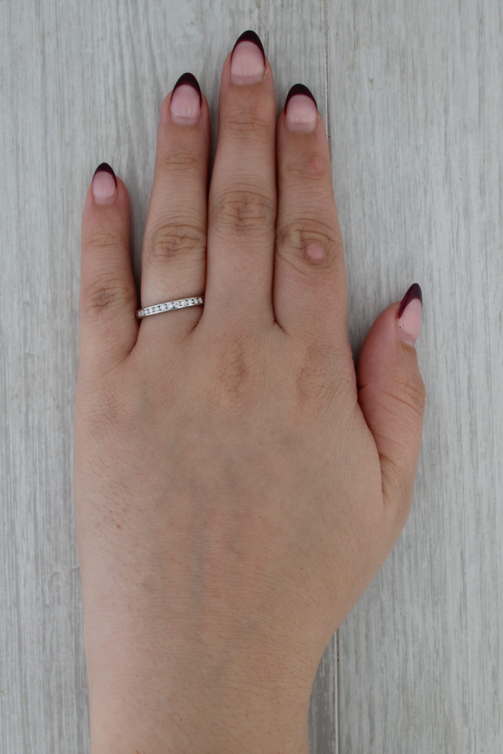 0.24ctw Diamond Wedding Band 10k White Gold Size 7.5 Stackable Anniversary Band