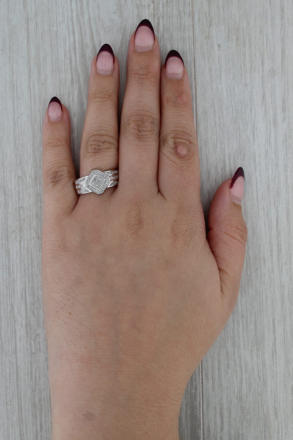 0.10ctw Diamond Engagement Ring 10k White Gold Size 8-8.25