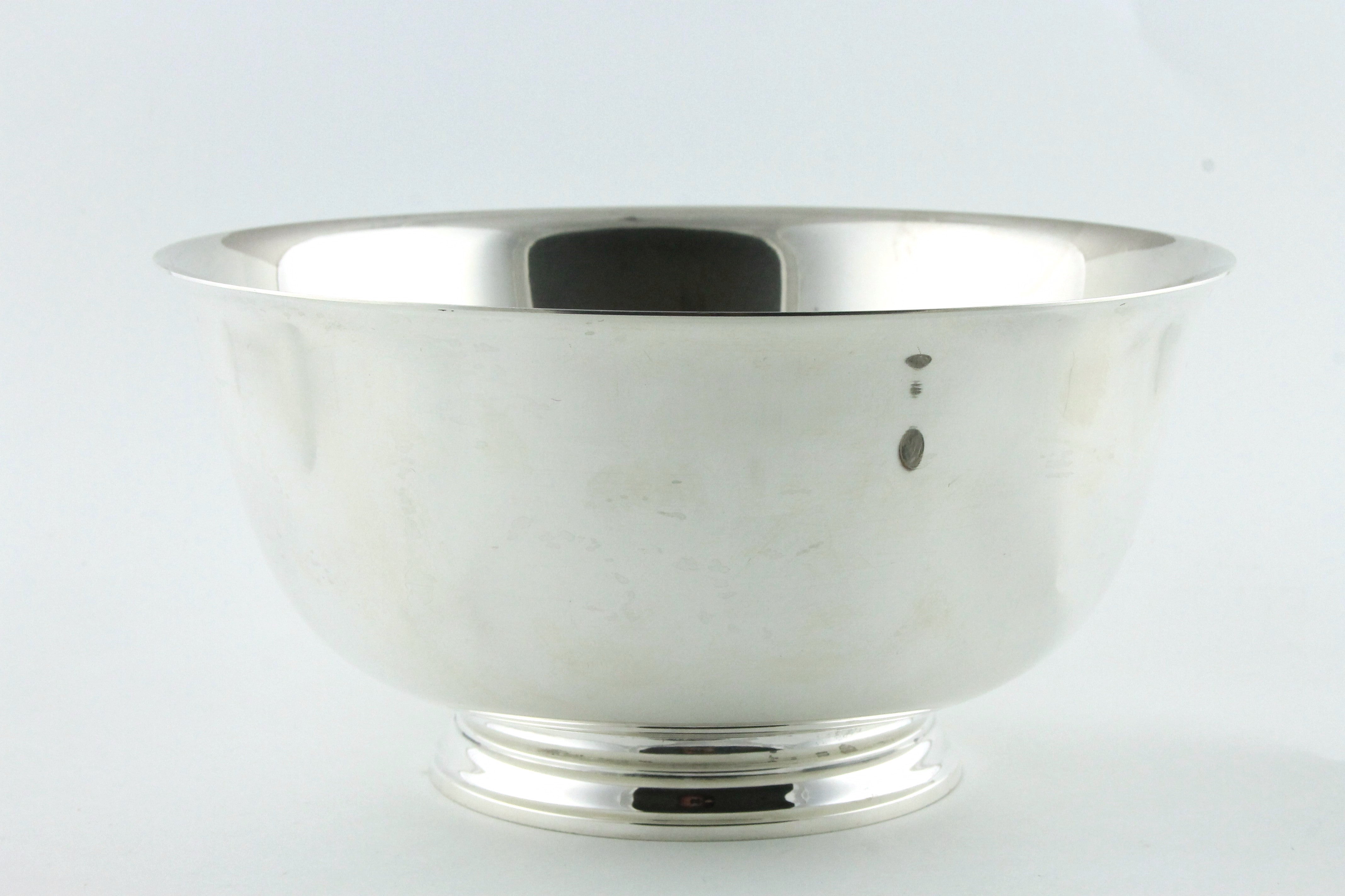 Light Gray Vintage Tiffany & Co Sterling Silver 8.5" Classic Revere Bowl #23618