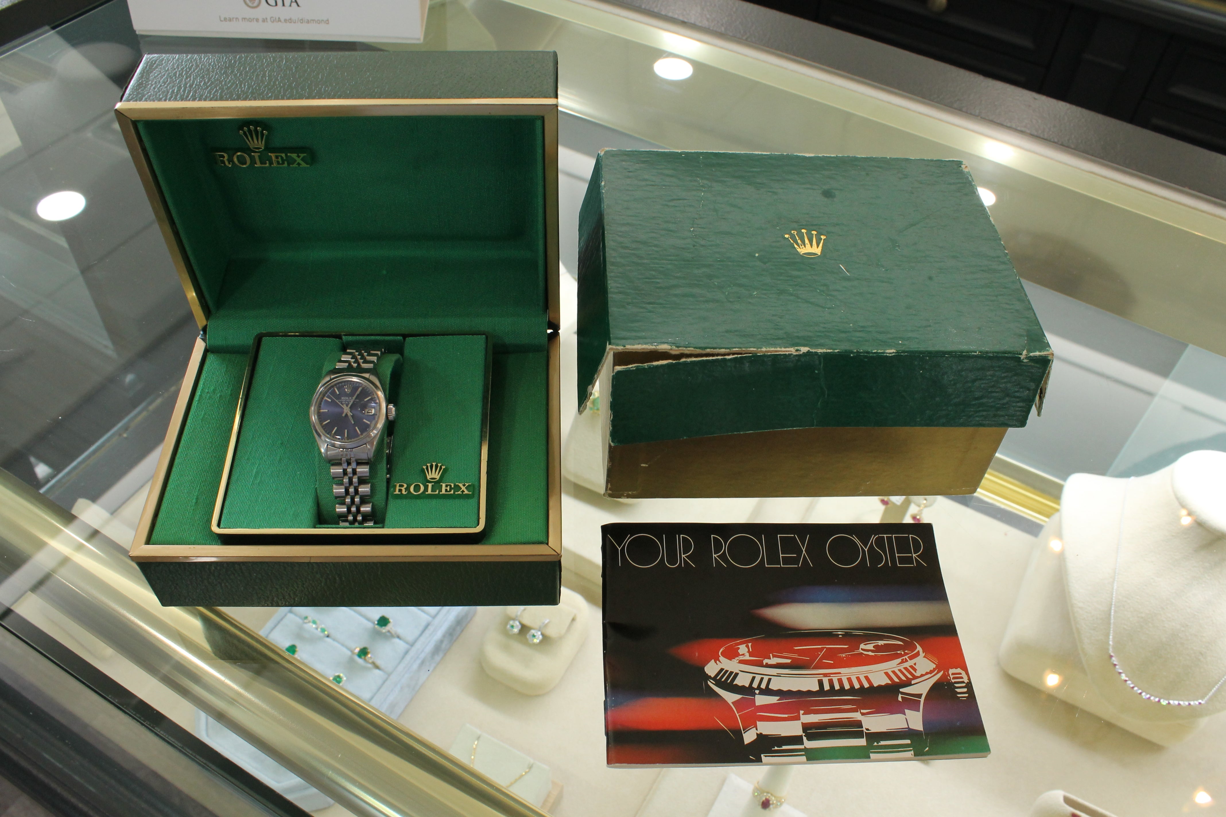 Vintage c.1978 Rolex Date Ladies 26mm Steel Watch Original Blue Dial w Box