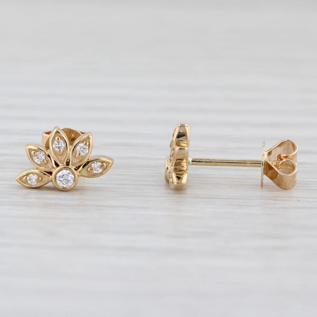 Light Gray New Small 0.12ctw Diamond Flower Stud Earrings 14k Yellow Gold