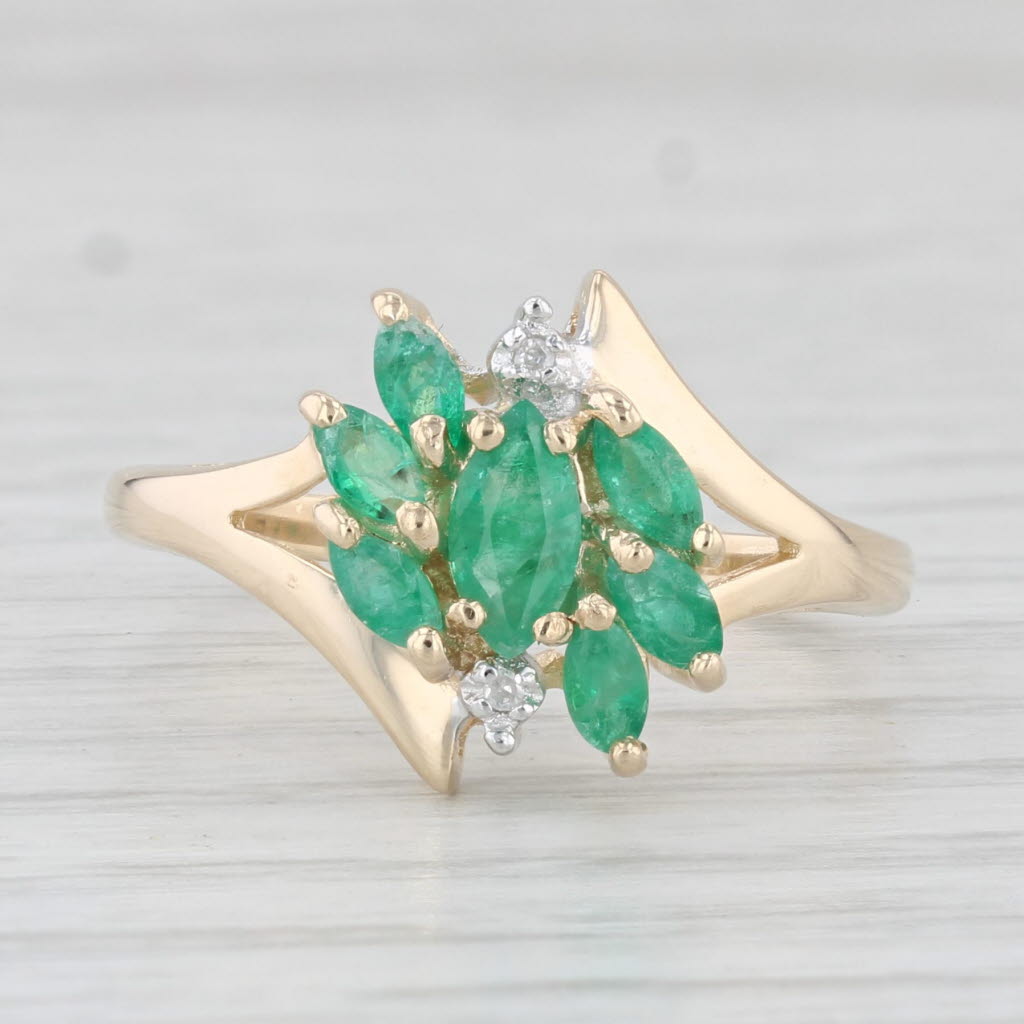 Light Gray 0.56ctw Emerald Diamond Cluster Ring 10k Yellow Gold Size 7