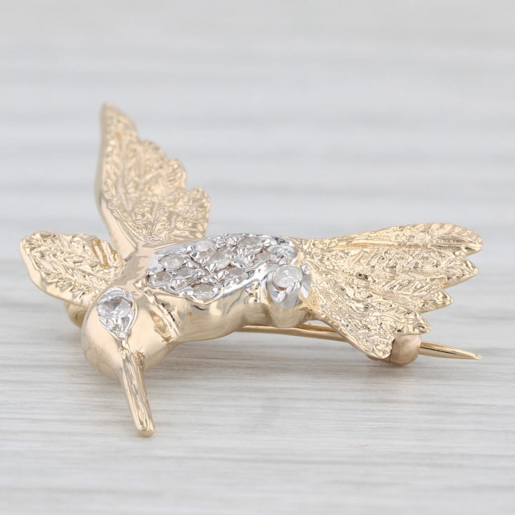 Light Gray Diamond Hummingbird Pin 14k Yellow Gold