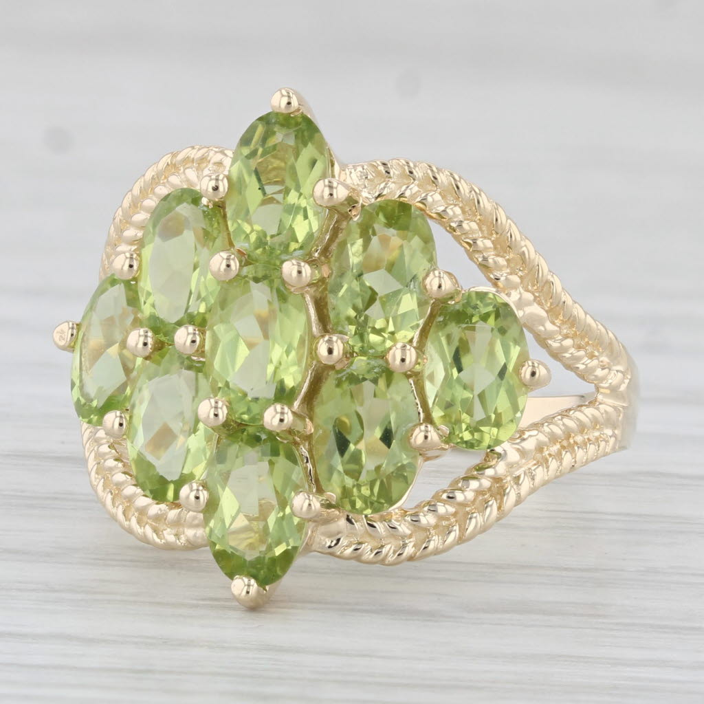 Light Gray 4.50ctw Peridot Cluster Ring 14k Yellow Gold Size 8.25 Cocktail