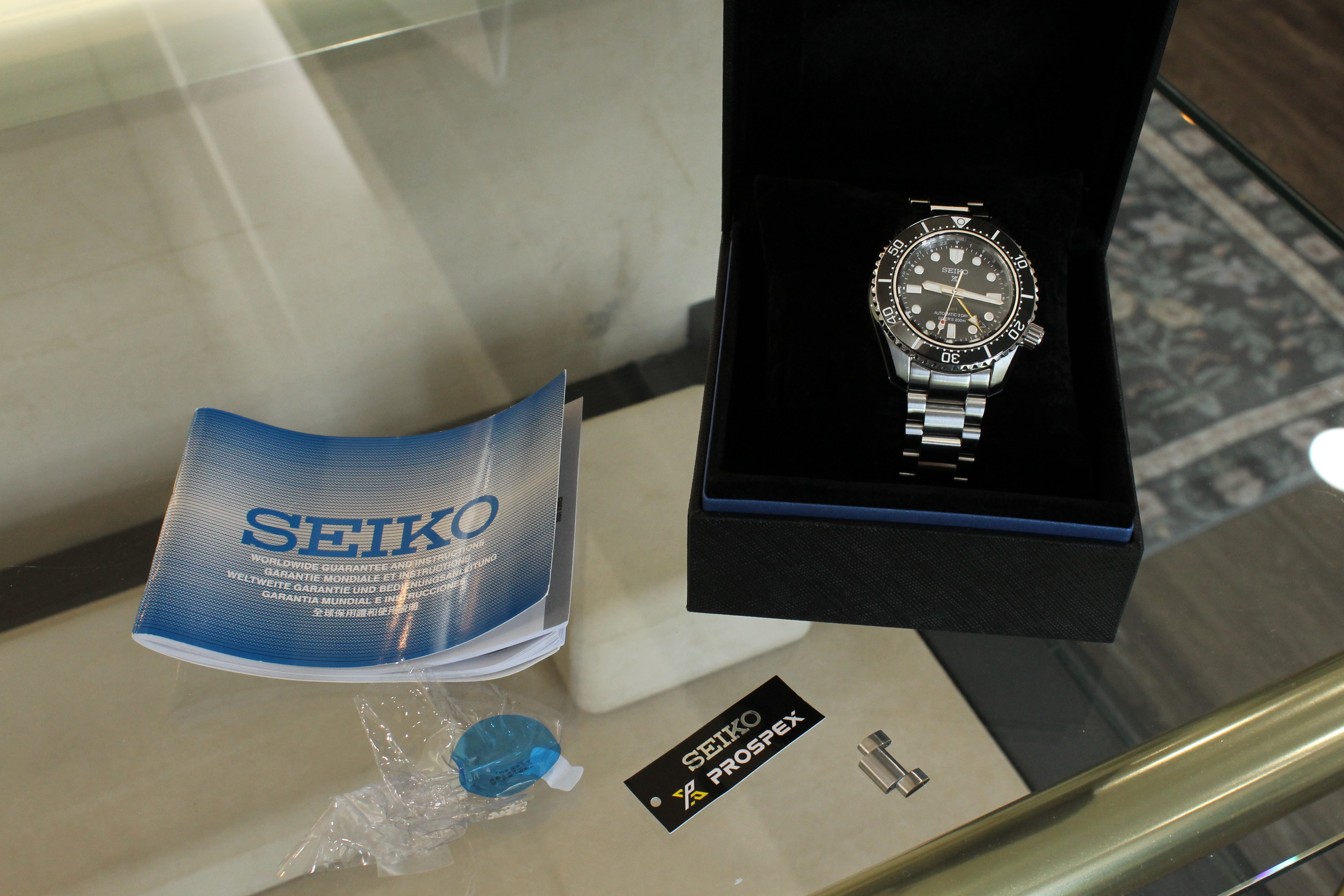 Seiko Prospex GMT SPB383J1 Mens 42mm Steel Automatic Diver Watch Bracelet & Box