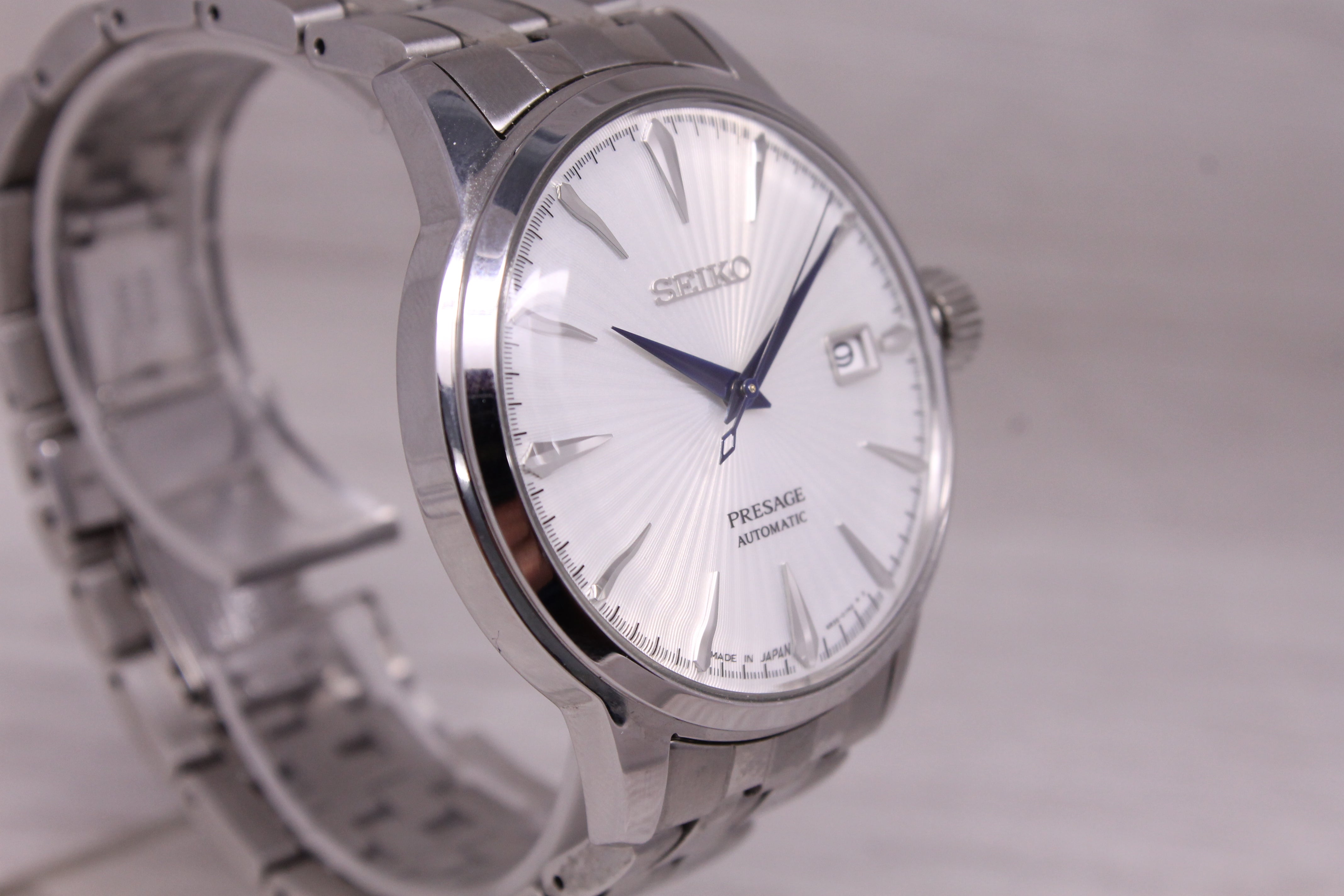 Seiko Presage Automatic Mens Watch 40.5mm Steel Swiss Date White Dial SRPB77 Box