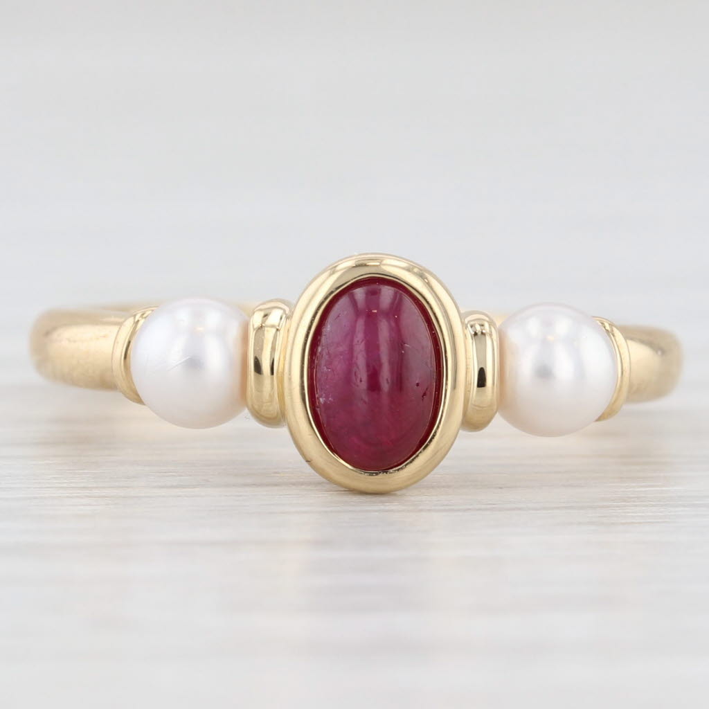 Light Gray Ruby Cabochon Cultured Pearl Ring 18k Yellow Gold Size 6.5