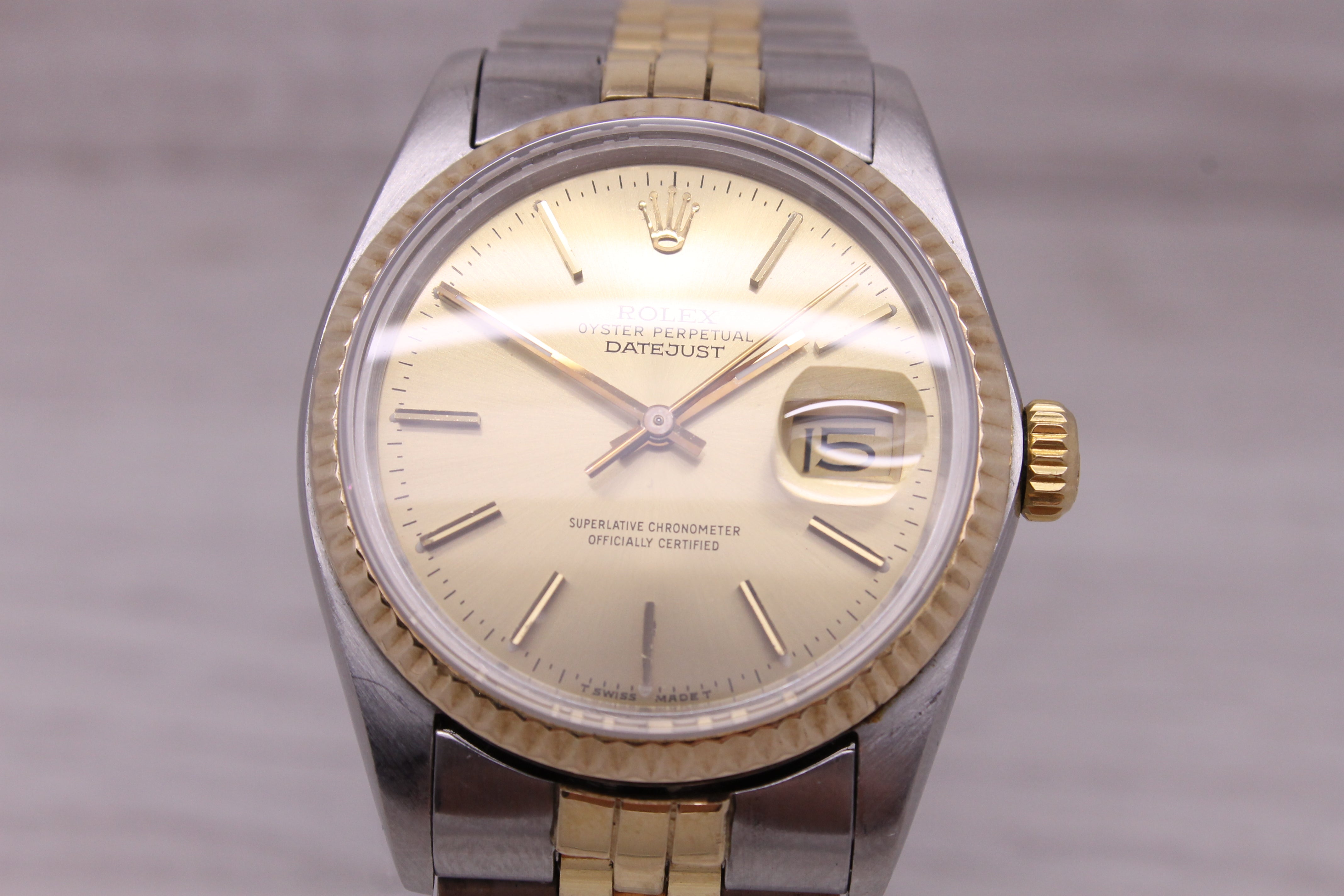 Rosy Brown Vintage 1987 Rolex Datejust 16013 Two Tone Mens 36mm Automatic Watch w/Jubilee