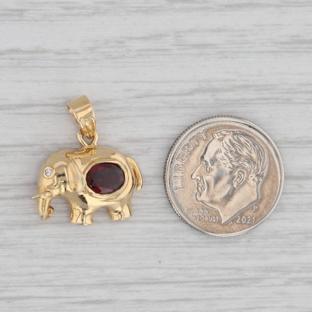 Gray 0.90ct Garnet Diamond Elephant Pendant 14k Yellow Gold