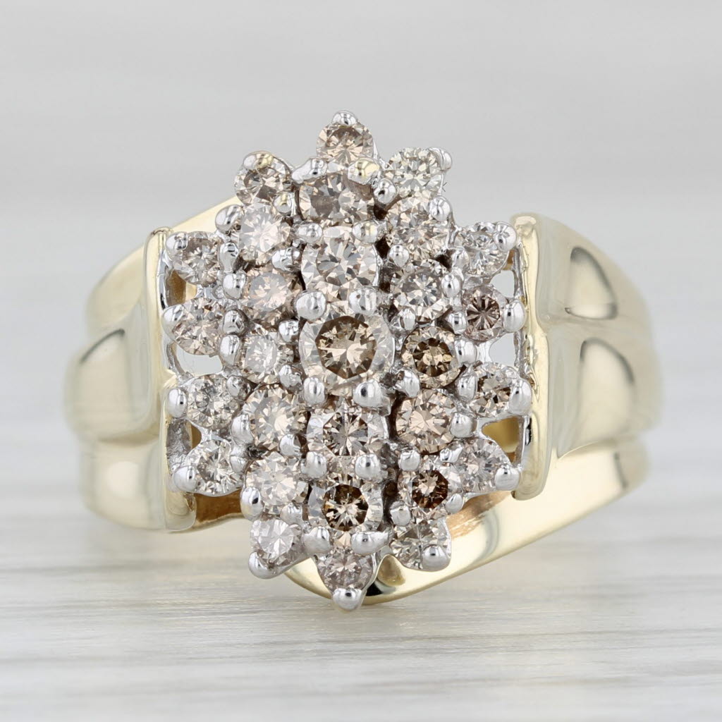 Light Gray 0.90ctw Diamond Cluster Ring 10k Yellow Gold Size 6.75