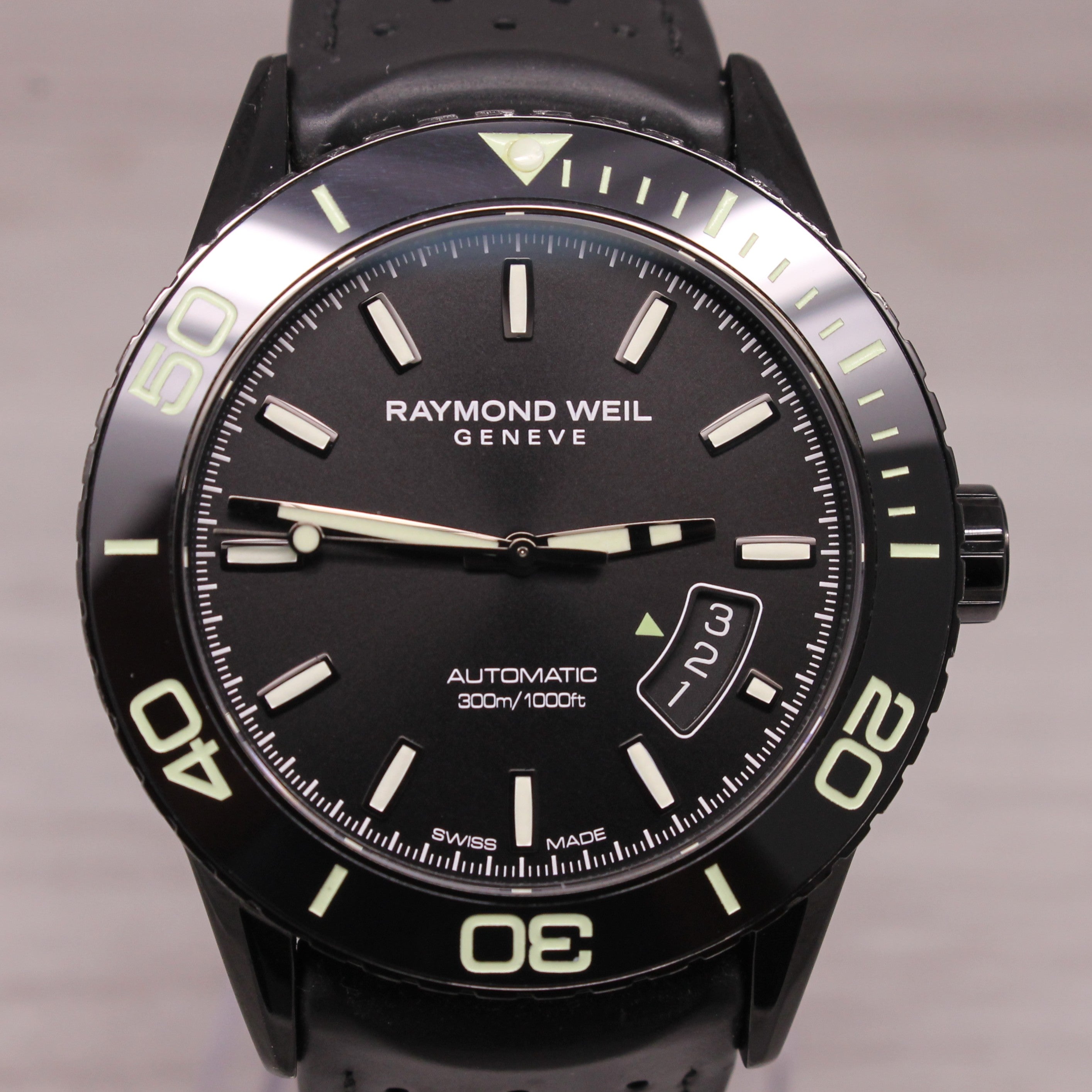 Raymond Weil 2760 Mens 42mm Black Ceramic Steel Automatic Divers Watch w Box