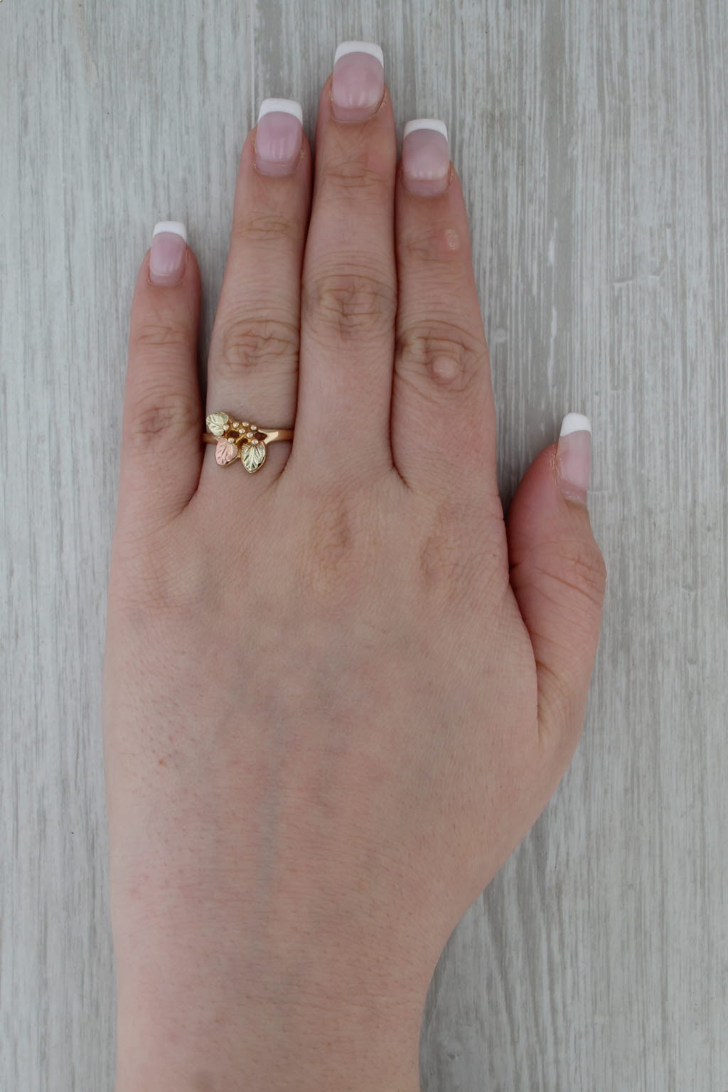 Landstorms Black Hills Gold Leaves Ring 10k Yellow Rose Green Gold Size 7.75