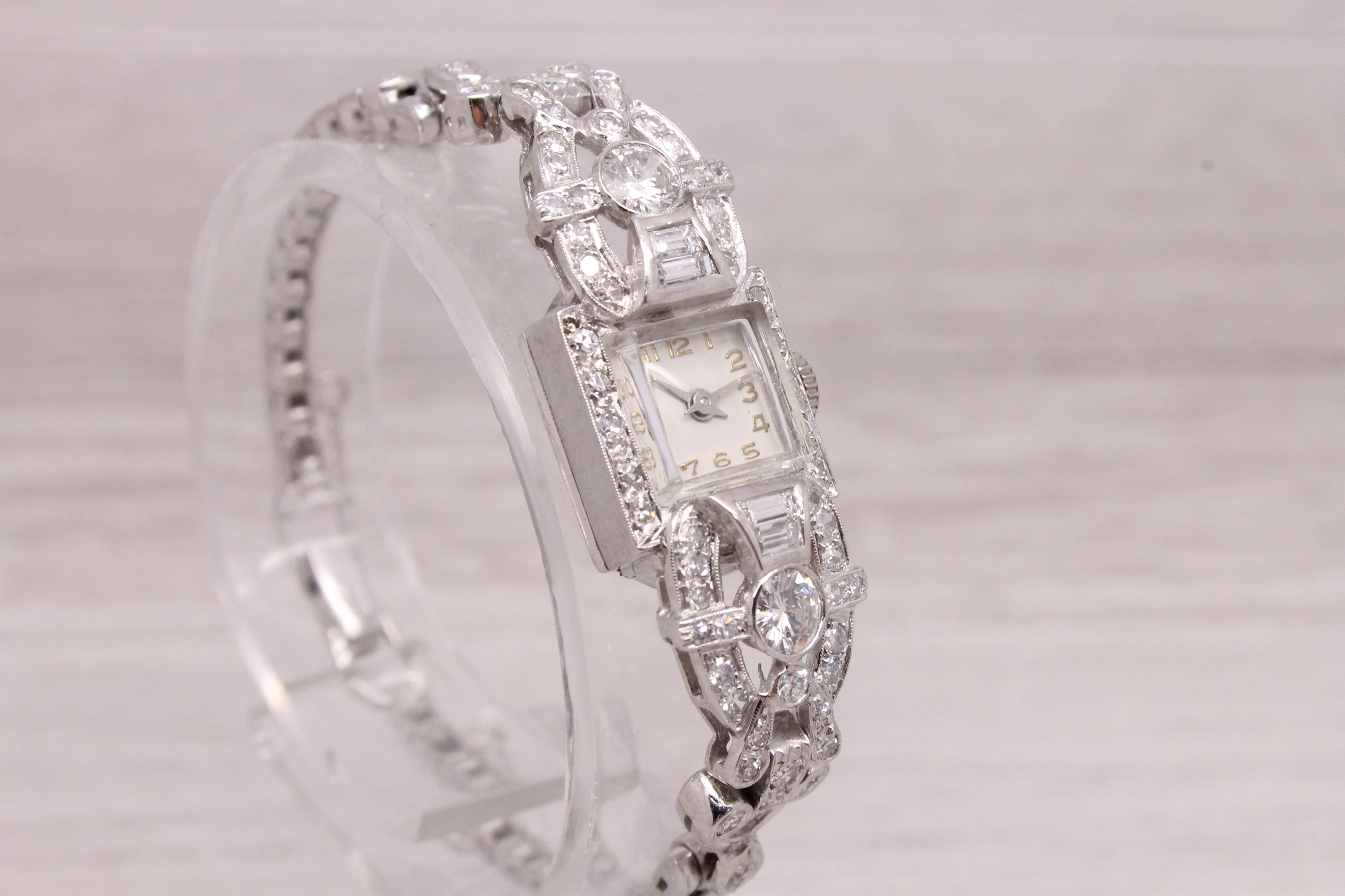 Gray Vintage Ladies Platinum & 14k Gold Diamond Deco Cocktail Dress Watch 1.60ctw