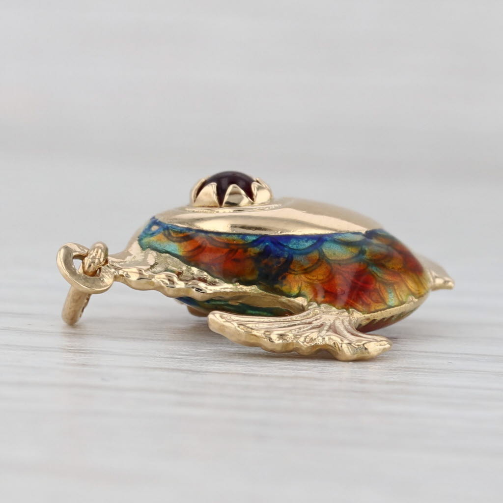 Light Gray Glass Eyed Fish Charm 18k Yellow Gold Enamel Pendant