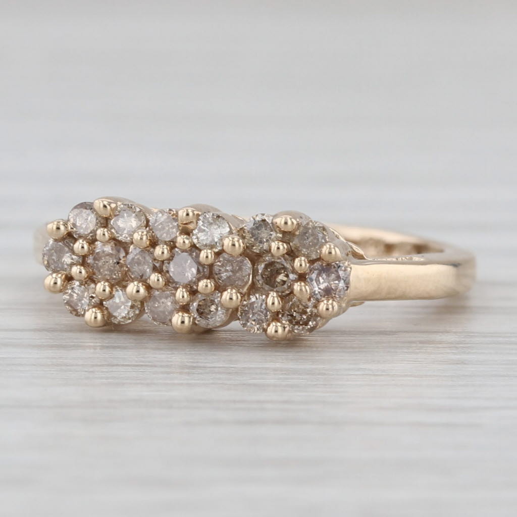 Light Gray 0.39ctw Diamond Flower Clusters Ring 10k Yellow Gold Size 6