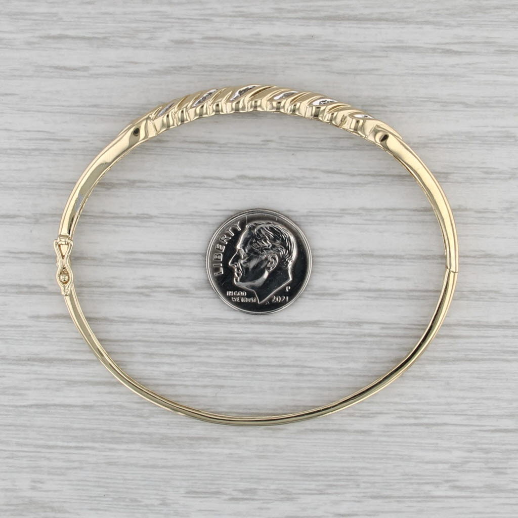 0.20ctw Diamond Scalloped Bangle Bracelet 10k Yellow Gold 7" Hinged