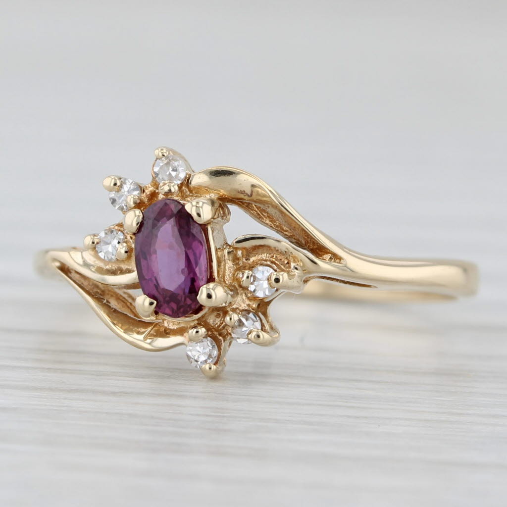 Light Gray 0.30tw Ruby Diamond Bypass Ring 14k Yellow Gold Size 5.25