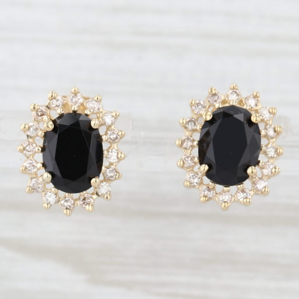 Light Gray Onyx 0.64ctw Diamond Halo Stud Earrings 14k Yellow Gold